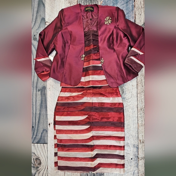 MOSHITA COUTURE 3 Piece Pink & Burgundy Ruffle Jewelled Beads Button Size 18W - Picture 2 of 16